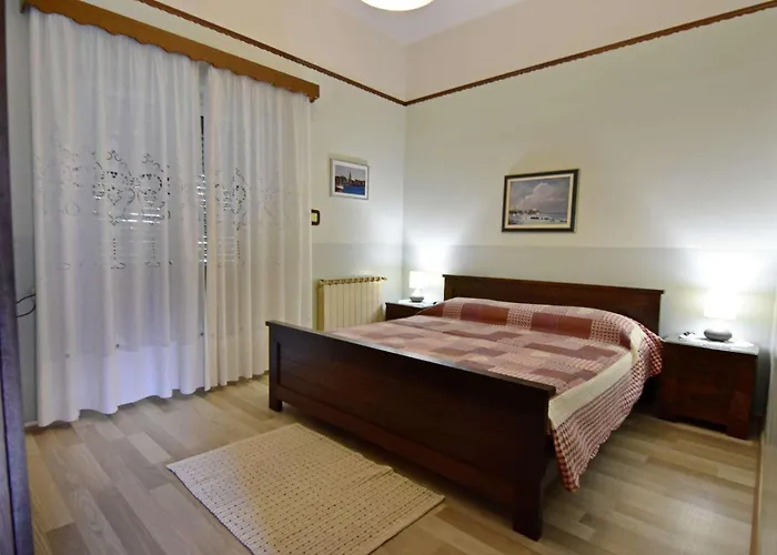 With Parking Space - 22722 Appartement *