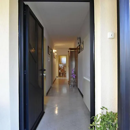 With Parking Space - 22722 * Umag